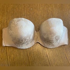 Curvy Couture Bra
